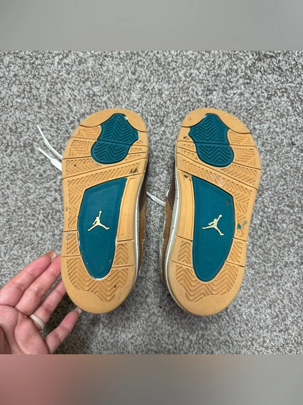 Air Jordan’s 4 retro